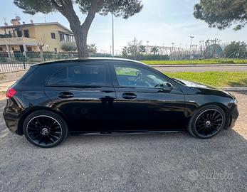 Mercedes classe a 200d automatic amg line