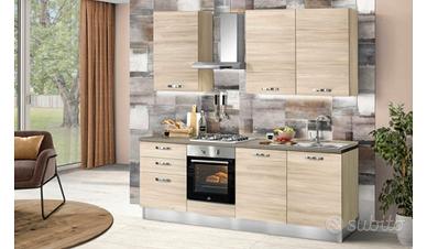 cucina completa perfette condizioni 