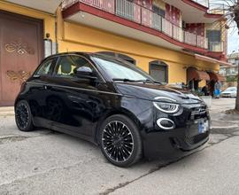 FIAT 500 La Prima 42 kWh AUTONOMIA 320KM !