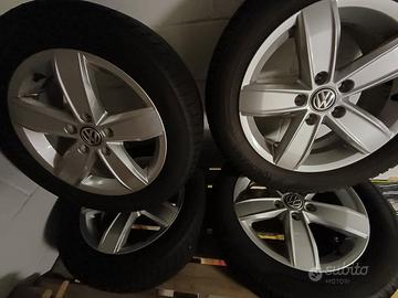 4 Ruote cerchi in lega originali Volkswagen Golf 7