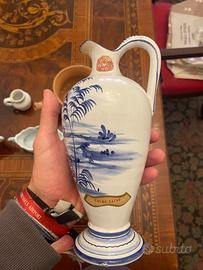 Brocca in ceramica Deruta decorata a mano