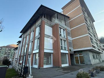 4 LOCALI A LANZO TORINESE