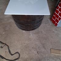 Tavolino con mezza botte