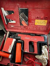 Inchiodatrice Hilti dx450