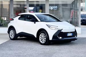 Toyota C-HR 1.8 Hybrid 98CV E6 Neo - 2024