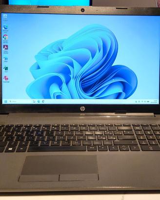 HP 250 G7 Intel Core I5 10 gen con SSD FullHD