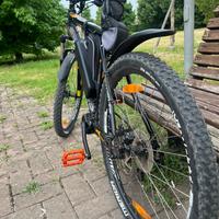 EBIKE   merida con motore  bafang