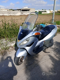 Si vende scooter in discrete condizioni generali