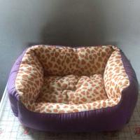 Cuccia per cani o gatti 38x45 cm