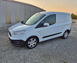 Ford Transit Courier 1.5 TDCi 95CV Van Trend