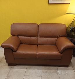 Divano in pelle 160x90  Marino (Roma)