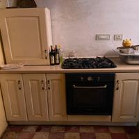 Cucina in legno chiaro