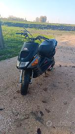 aprilia sr 50