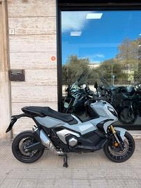 Honda X-ADV 750 ABS DCT