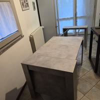 Tavolo a consolle allungabile 