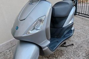 Scooter Piaggio Fly 150 perfetto 