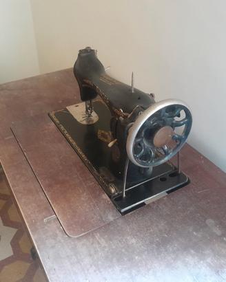 macchina da cucire singer