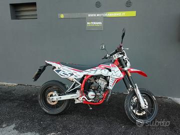 Swm SM 125 R