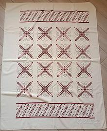 telo bagno.

Cotone 100%

Dimensione cm 115x150

