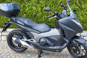 Honda Integra 750 7280 km unico proprietario