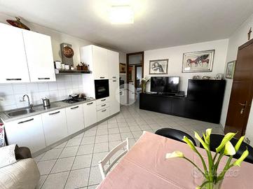 3 LOCALI A BUTTAPIETRA