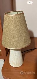 Lampada da tavolo