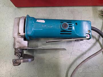 Cesoia elettrica Makita JS1600 800W usata