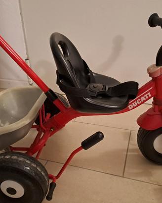 Triciclo Chicco Ducati