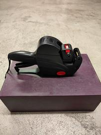 Applicatore etichette 