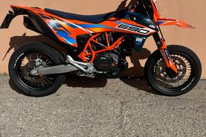 Ktm 690 SMC R
