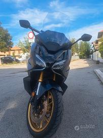 HONDA FORZA 750 DCT SPECIAL EDITION