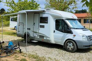 camper semintegrale burstner nexxo t620g