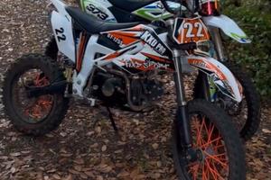 Pit bike 125