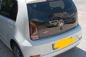 VOLKSWAGEN up - 2020