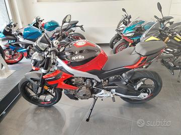 Aprilia Tuono 457