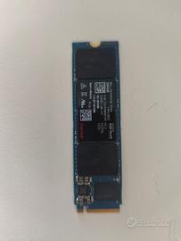 Sandisk SSD plus 250 GB NVMe
