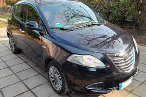 Lancia Ypsilon III 1,2 8V  Eco-Chic GPL 69 CV
