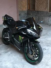 Yamaha r1 2008