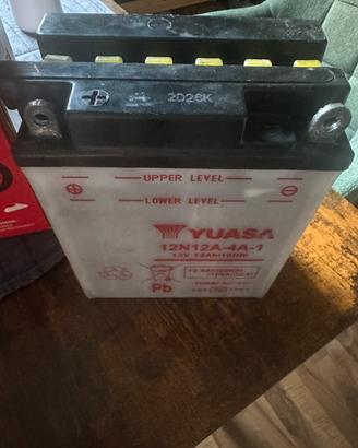 Yuasa batteria moto