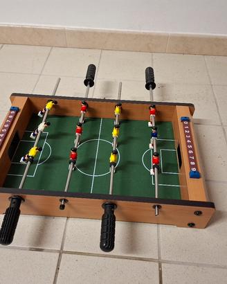 Biliardino da tavolo