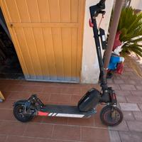 Xiaomi Scooter Pro MONORIM + batteria e  accessori