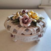 Portagioie in ceramica traforata