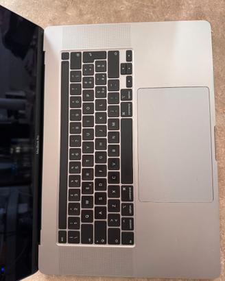Macbookpro 16" 2,4 GHz Intel Core i9 8 core 32 GB