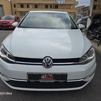 Volkswagen Golf 2.0 TDI DSG 5p. Executive BlueMoti