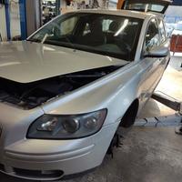 Ricambi VOLVO V50 1997cc diesel del 2006