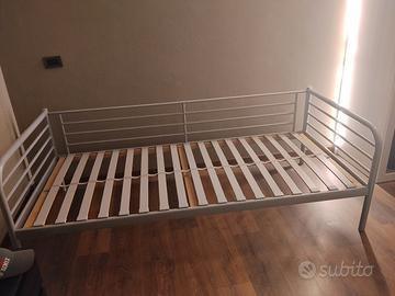 letto piazza singola