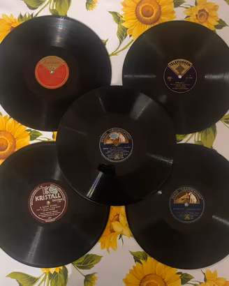 Lotto di 5 dischi 78 giri da grammofono