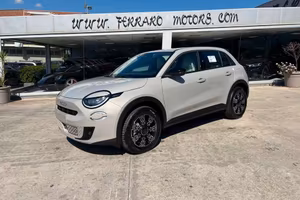 Fiat 600 100 CV Icon 2026 / KM 0 IVA ESPOSTA Tua a