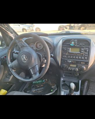 TOYOTA RAV ANNO 2003 D-4D, ricambi