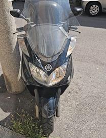 Yamaha Majesty 400